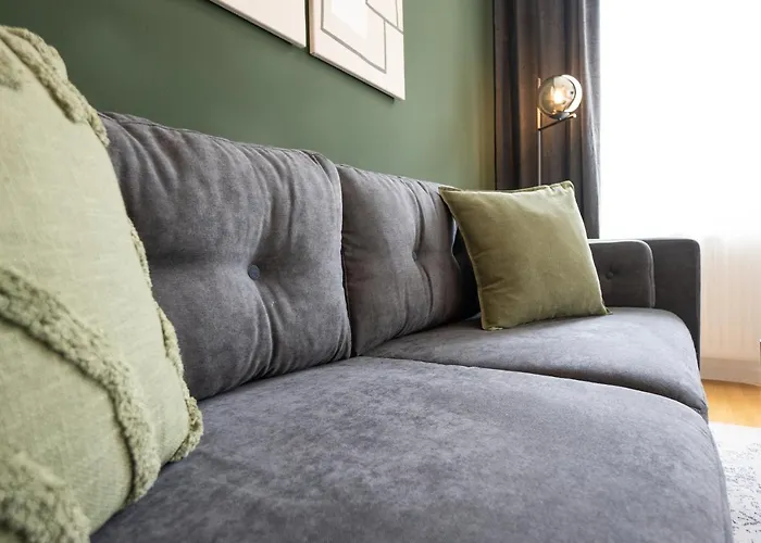 Brand-New Apartment With A Breathtaking Design Located Right Near Belvedere Castle, 15 Minutes From City Centre