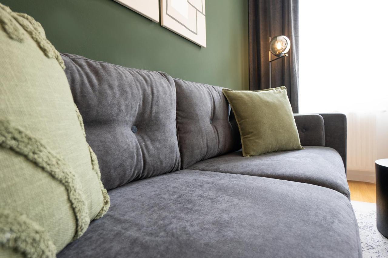 Brand-new With A Breathtaking Design Located Right Near Belvedere Castle, 15 Minutes From Centre Appartamento *