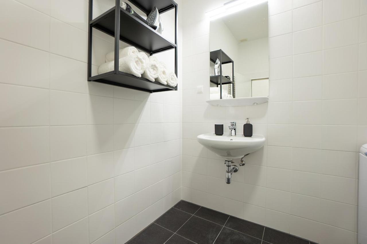 Brand-new With A Breathtaking Design Located Right Near Belvedere Castle, 15 Minutes From Centre *